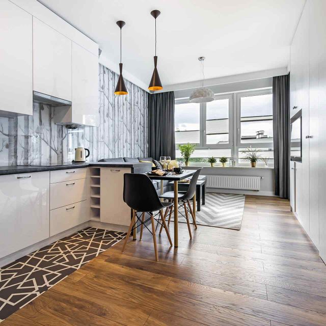 https://studio-parketi.si/wp-content/uploads/2018/09/gallery_projects_11-640x640.jpg